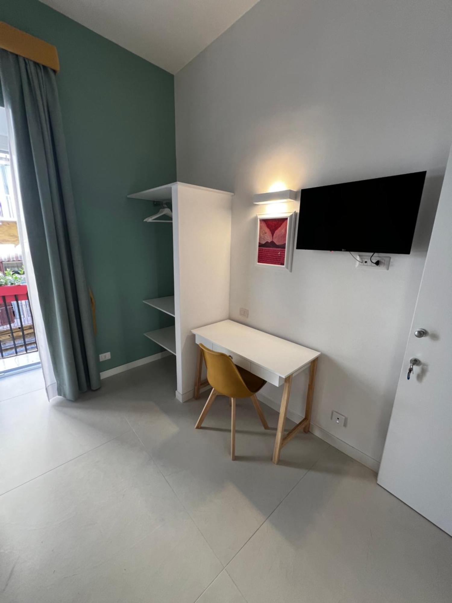 Bed & Breakfast Spaccanapoli 56 エクステリア 写真