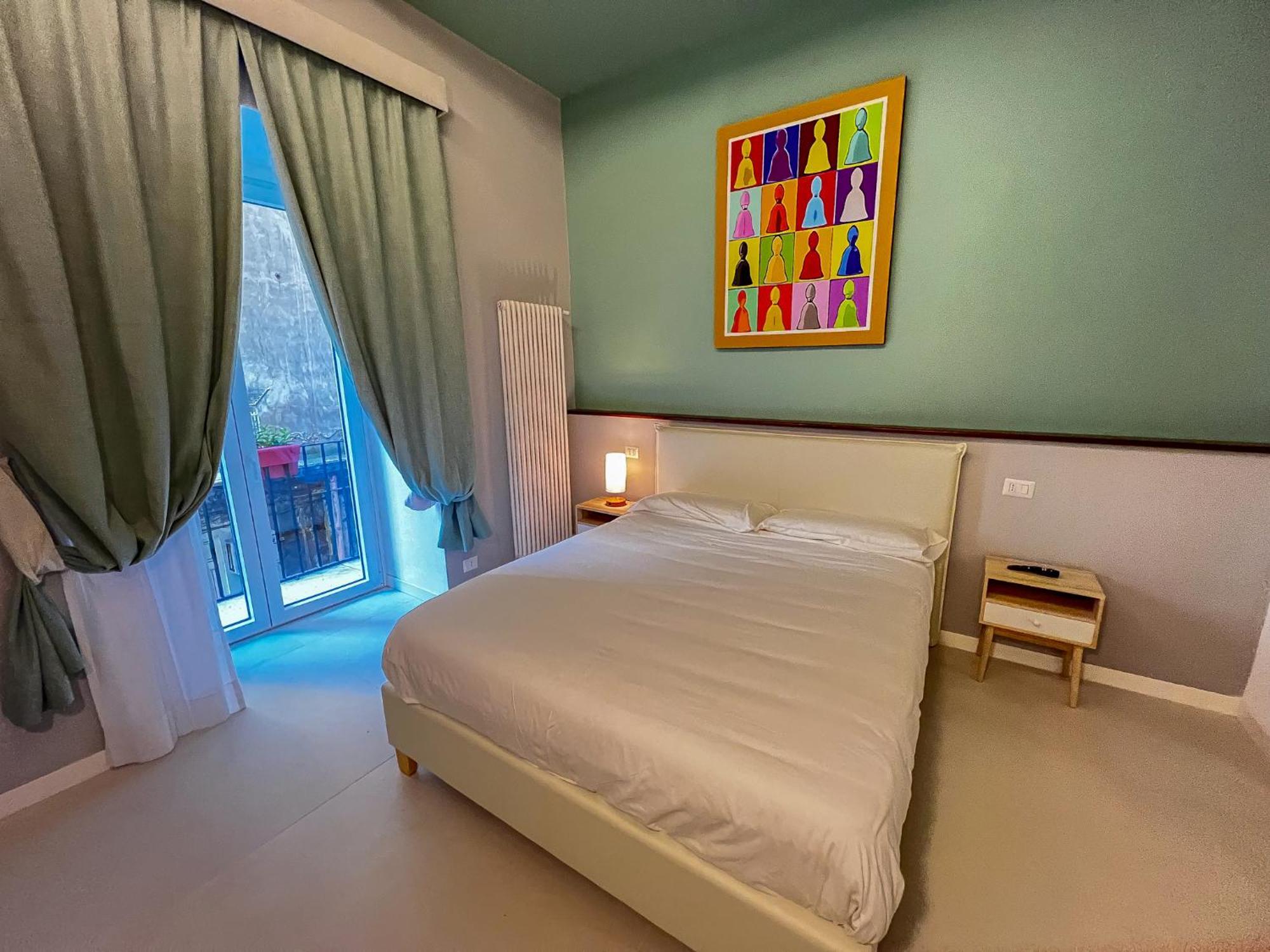 Bed & Breakfast Spaccanapoli 56 エクステリア 写真